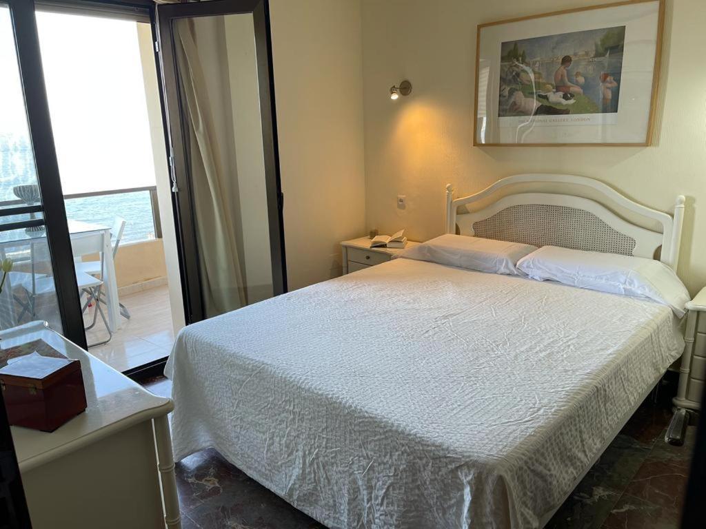 Apartamento Primera Linea Playa. فوينخيرولا المظهر الخارجي الصورة