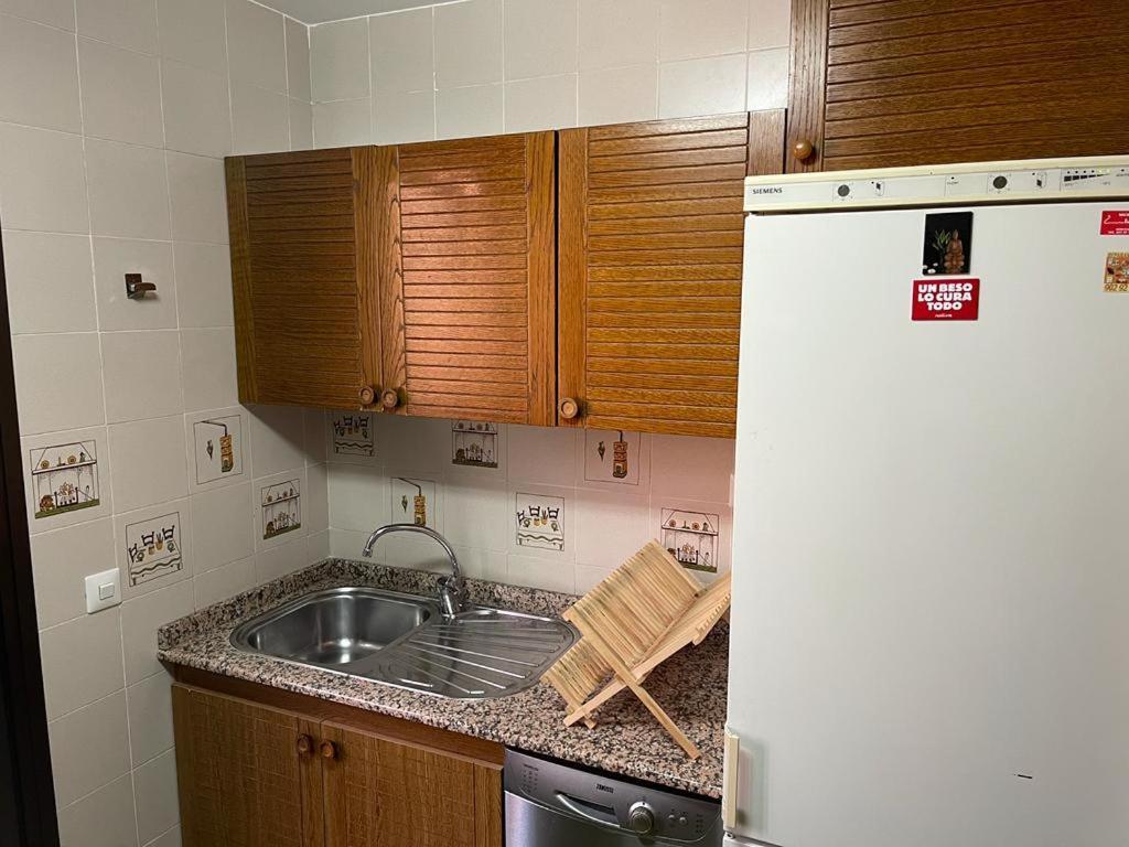 Apartamento Primera Linea Playa. فوينخيرولا المظهر الخارجي الصورة